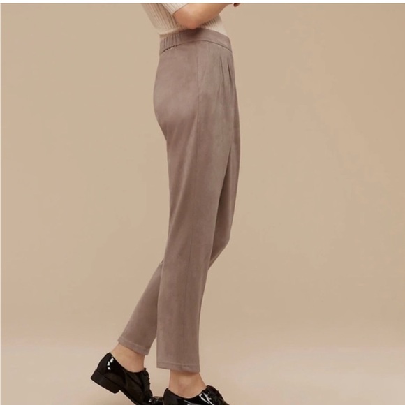 Aritzia / Babaton Cohen Pants (Black) - Picture 12 of 13